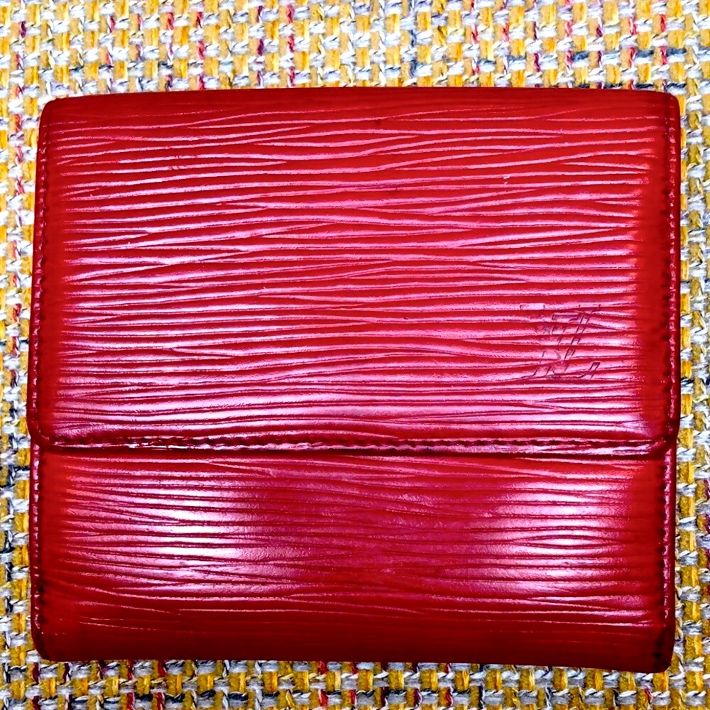 LOUIS VUITTON Red Epi Portefeiulle Elise Trifold Coin Cash Wallet AUTHENTIC